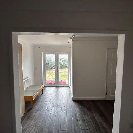 The Ruislip Apartment Exterior photo